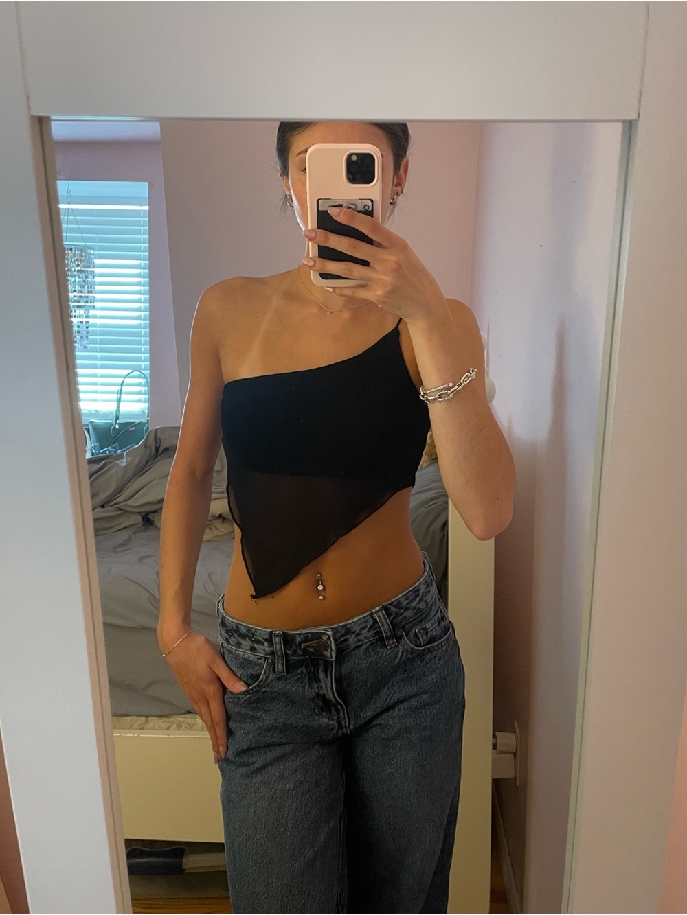 SHEIN Black One-Shoulder Asymmetric Mesh Crop Top